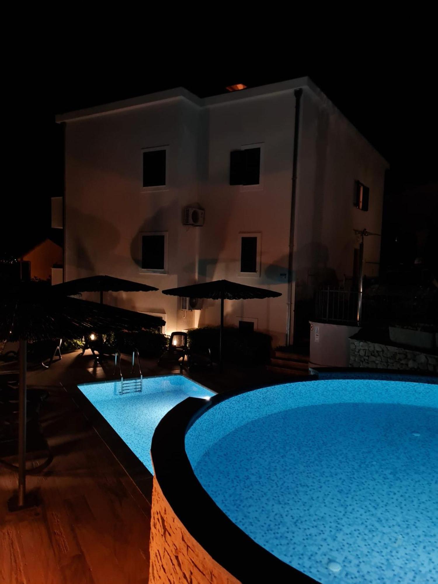 Apartment Relax Villa Salena Slatine Exterior foto